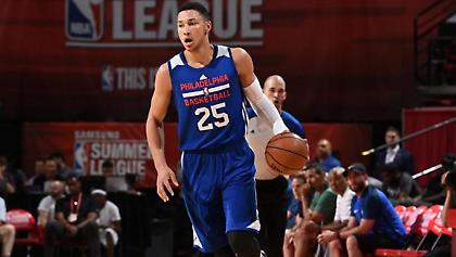 Νέες εξελίξεις για Σίμονς: Ίσως χάσει όλη τη χρονιά!