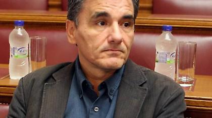 ΥΠΟΙΚ: Ο Ευκλείδης Τσακαλώτος δεν αμφισβητεί την πορεία της χώρας μέσα στο ευρώ