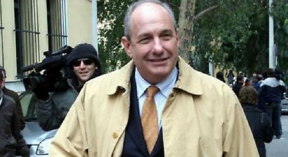 Τέρενς Κουίκ: Σπάνια δημόσια εμφάνιση με τον γιο και την κόρη του στο γήπεδο