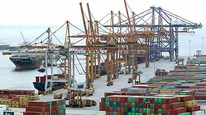 Cosco: Στα 3,5 εκατ. εμπορευματοκιβώτια θα φθάσει το 2016 ο Πειραιάς
