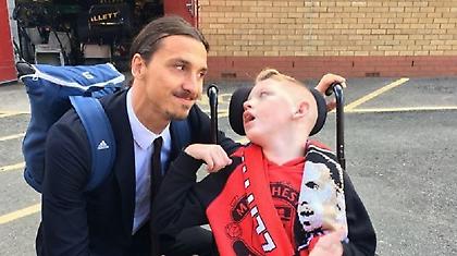 Η συγκινητική κίνηση 19 παικτών της Μάντσεστερ Γιουνάιτεντ (pics)