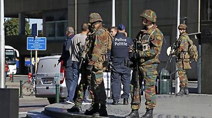 Βρυξέλλες: Επίθεση με μαχαίρι κατά αστυνομικών