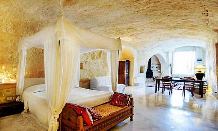 Οι 8 καλύτερες σπηλιές της Airbnb στον κόσμο - Οι 3 βρίσκονται στην Ελλάδα!
