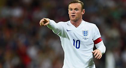 Με αυτήν τη φανέλα, ακόμη και ο Ρούνεϊ θα δείχνει… κούκλος! (pics)