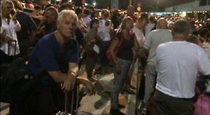 Εκκενώθηκε το αεροδρόμιο της Ρόδου