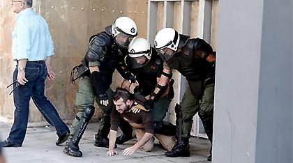 Κίνημα οργής κατά των πλειστηριασμών σπιτιών από λαϊκές γειτονιές