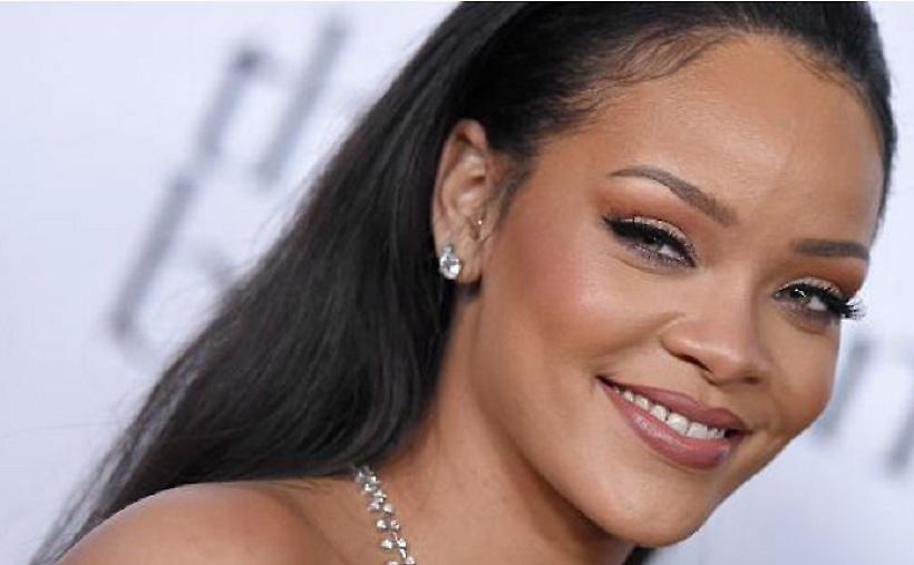 Το νέο hair look της Ριάνα και θα σας αφήσει άφωνους (pics)