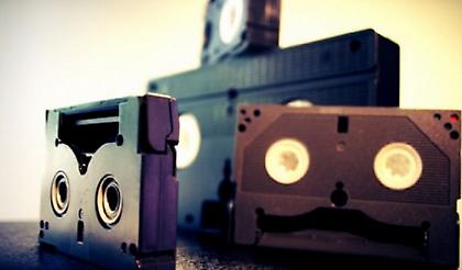 Κι όμως γίνεται: Πώς θα αντιγράψεις τις παλιές σου βιντεοκασέτες στον υπολογιστή, εύκολα και γρήγορα