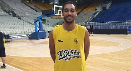 Δοκιμάζει διεθνή Ολλανδό η ΑΕΚ