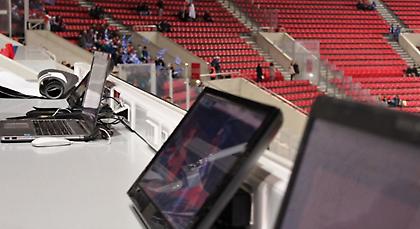 Επίθεση στα δημοσιογραφικά του Καραϊσκάκη!