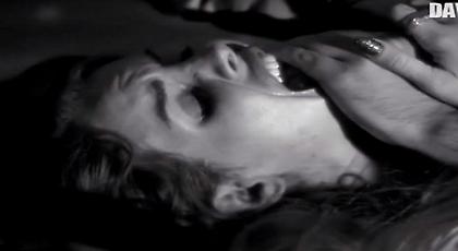 Φρίκη: Μητέρα βιάστηκε από τον γιο της!