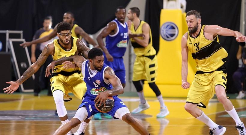 Άρης στο ρελαντί υπό το βλέμμα του Γκάλη