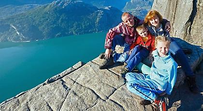 Οι καλύτερες και οι χειρότερες χώρες για να ζήσει μια οικογένεια