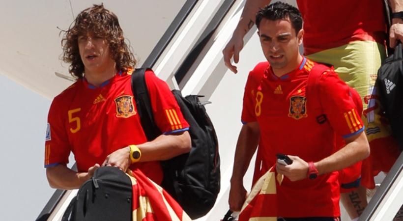 Ο Πικέ έκοψε τα μανίκια, οι Τσάβι, Πουγιόλ τις κάλτσες! (pic)