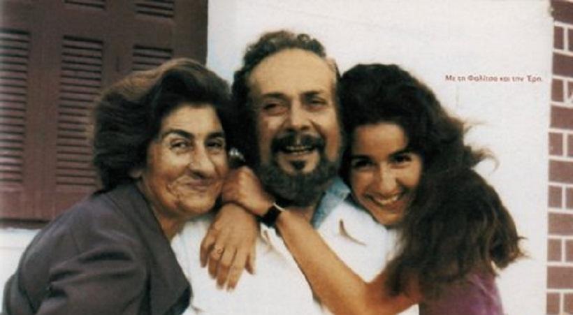 Κόρη Ρίτσου: Ο πατέρας μου άκουγε «Παττακός» και του σηκωνόταν η τρίχα κάγκελo