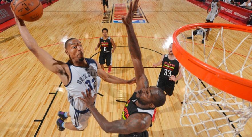 Από τους Μπουλς στους Γκρίζλις ο Βινς Χάντερ