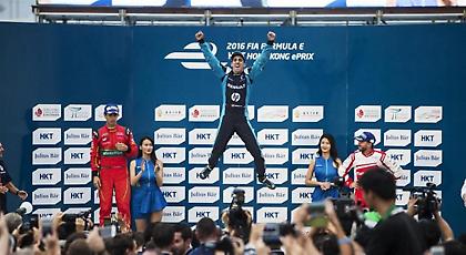 Ντεμπούτο με νίκη για Μπουέμι