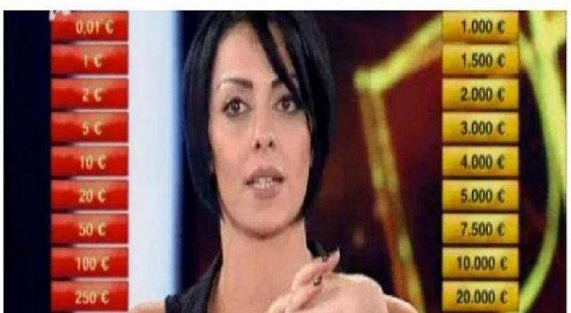 Κέρδισε χθες 12.000 ευρώ στο Deal - Δείτε πόσα έκρυβε το δικό της κουτί