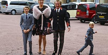 Ιππότης επισήμως ο θρύλος της ροκ Ροντ Στιούαρτ