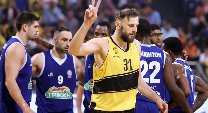 Το δώρο των οπαδών του Άρη στον Σανικίντζε (pic)