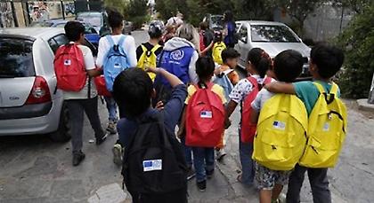 Δεύτερη μέρα στο σχολείο για τα προσφυγόπουλα