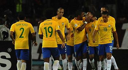 Κορυφή για Βραζιλία, σε μεγάλους μπελάδες η Αργεντινή (vids)