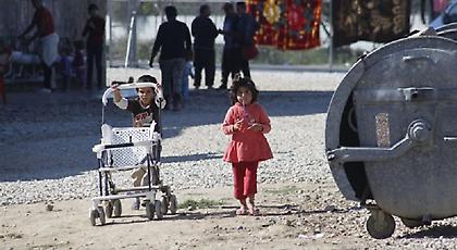 Περισσότεροι από 15.000 οι εγκλωβισμένοι πρόσφυγες στο Αιγαίο