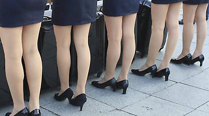 Αεροσυνοδός κατέγραφε σε ημερολόγιο τα... όργιά της-Δείτε πώς την εκδικήθηκε ο άντρας της