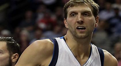 Νίκη στην πρώτη του Ντιρκ