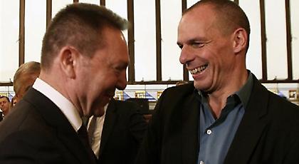 Στην αντεπίθεση περνά ο Βαρουφάκης μετά τις καταγγελίες Στουρνάρα