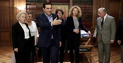 Πυρ ομαδόν από τις δικαστικές ενώσεις για τη συνταξιοδότηση των ανώτατων δικαστικών