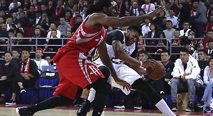 Μικρό το κακό για τον Άντονι Ντέιβις