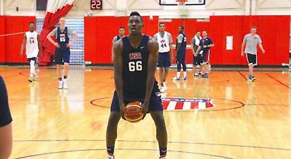 Με… κουτάλα από τις βολές ο Ονουάκου!