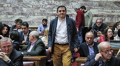 ΣΥΡΙΖΑ: «Τορπίλη» από τους «53+» - Αν συνεχιστούν οι εκβιασμοί, προτιμάμε να πέσουμε