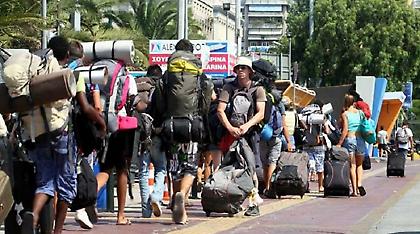 Σημαντική πτώση στα έσοδα από τον τουρισμό το Α' εξάμηνο 2016