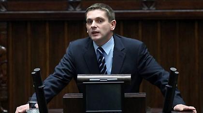 Πολωνός υπουργός προς Γάλλους: Εμείς σας μάθαμε να τρώτε με το πιρούνι