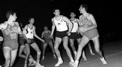 Τιμάει τον «γίγαντά» της η ΑΕΚ