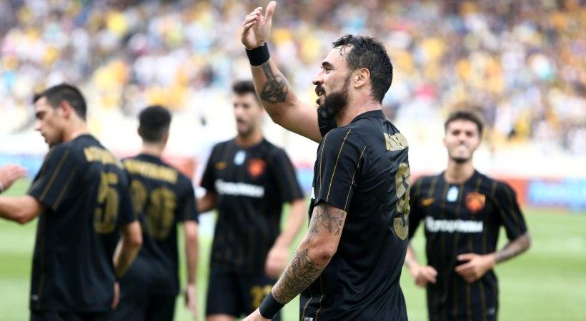 Το συγκινητικό μήνυμα του Αλμέιδα για τη μητέρα του (pics)