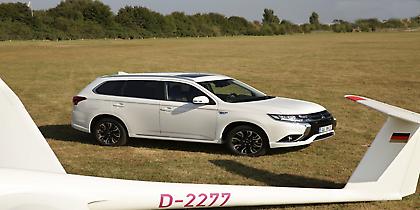 Νέο υβριδικό Outlander