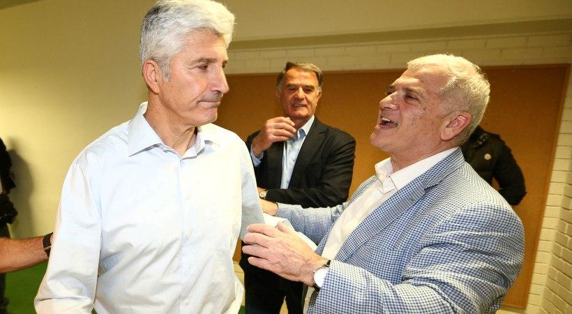 Το τηλεφώνημα-φινάλε του Μανωλά στην ΑΕΚ: «Στέλιο, τελειώσαμε»