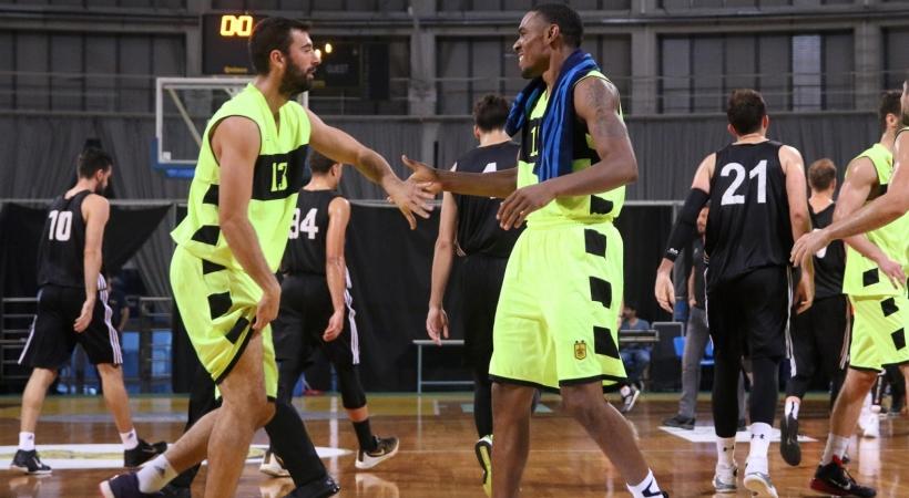 Τζένκινς: «Θα παίξουμε και για τον Σανικίτζε»