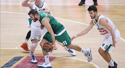 Παππάς σε δημοσιογράφο: «Πρέπει να πάρεις γενναία αύξηση»