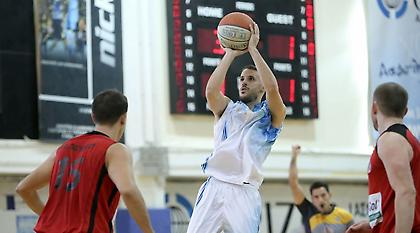 Σαρώνουν Πανιώνιος, Ηρακλής, Φάρος και Δούκας