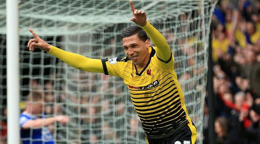 Γκολάρα με σουτ… φωτοβολίδα ο Χολέμπας (video)