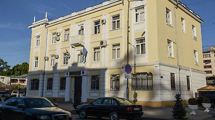 Γεωργία: Άγνωστος ανατινάχθηκε έξω από τη δημόσια τηλεόραση της Αμπχαζίας