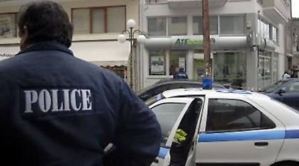 Ληστείες σε καταστήματα σε Αίγιο και Πάτρα