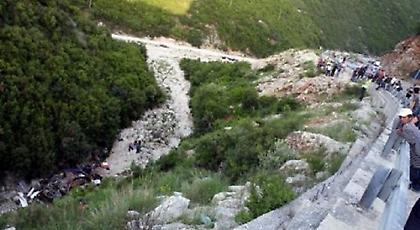 Ανείπωτο δράμα: Άρπαξε τον 8χρονο γιο της και βούτηξαν μαζί στο κενό