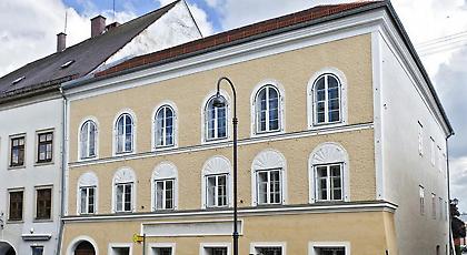 «Πόλεμος» για το σπίτι όπου γεννήθηκε ο Χίτλερ