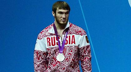 Δέκατος  αρσιβαρίστας ντοπέ