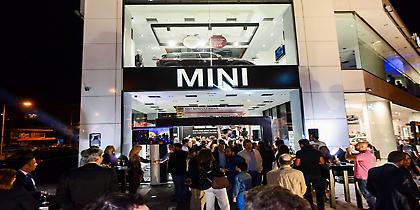 Εντυπωσιακή έκθεση MINI Σπανός